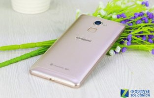 酷派锋尚pro2（酷派锋尚pro2换电池）