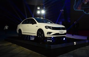 新型捷达图片及价格(新款捷达车型大全图片及报价)