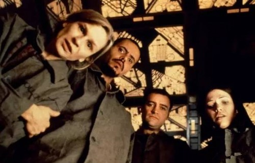 将军的现代夫人,跨越时空的深情