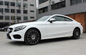 奔驰c级轿跑(奔驰c级轿跑双门是哪一款)