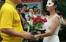离婚后我被美女跪地求婚——93集的精彩人生