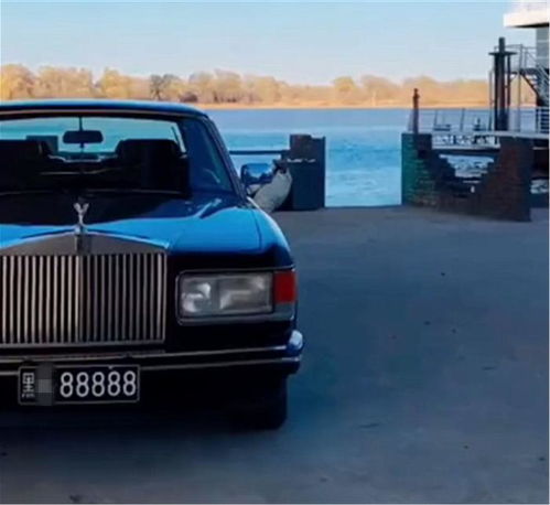 劳斯莱斯银魅(最贵劳斯莱斯银魅)