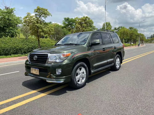 丰田越野车型大全图片价格表(丰田酷路泽) 丰田越野车型大全图片价格表(丰田酷路泽)