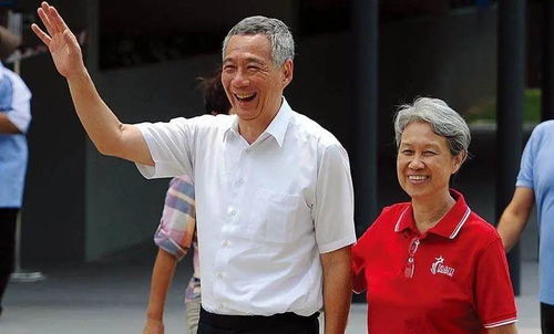 新加坡总理与家族内斗，李显龙如何回应
