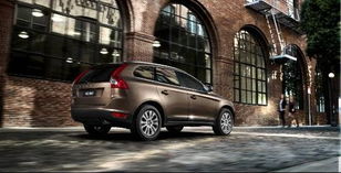 沃尔沃xc60的价格(沃尔沃XC60的价格和特点是什么?)