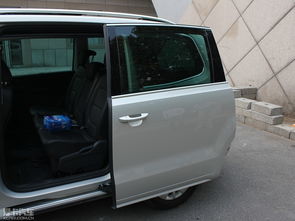 七座商务车20万左右(二十多万商务车七座)