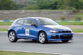 高尔夫r进口四驱(高尔夫r进口四驱图片)