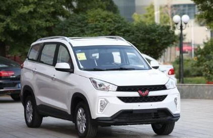 五菱之光新车报价(五菱之光新车报价2023款面包车)