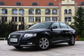 克莱斯勒300c报价(奔驰商务车七座2023新款价格)