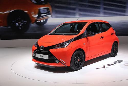 丰田微型车4万(丰田微型车4万AYG0X)