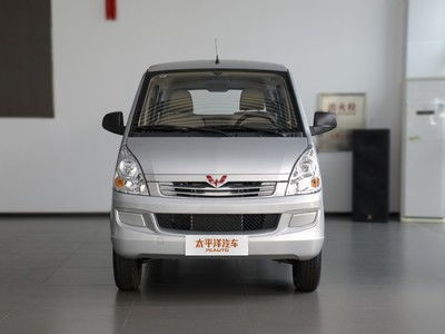 五菱荣光图片(五菱荣光图片大全大图)