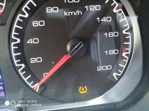 发动机故障标志亮灯(发动机故障标志亮灯涡轮增压不足)