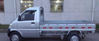 五菱宏光小货车(五菱宏光小货车油箱多少升)