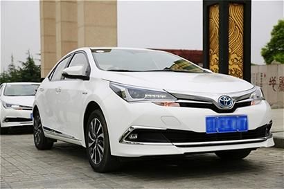 卡罗拉双擎价格(卡罗拉双擎价格崩了)