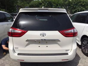 丰田塞纳七座(丰田塞纳七座二手车价格)