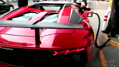 兰博基尼跑车多少钱一台(兰博基尼跑车多少钱一台红色)