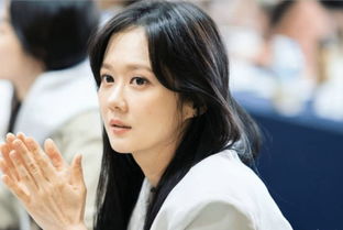 宋慧乔时隔十年重返韩影，经典再现的魅力之旅