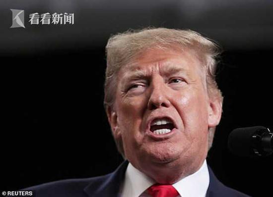 佩洛西发言遭遇台下高喊滚出去事件分析 佩洛西发言遭遇台下高喊滚出去事件分析