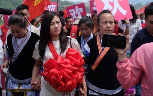 人贩子余华英重审二审,终获死刑判决 人贩子余华英重审二审,终获死刑判决