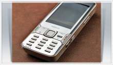 诺基亚n82价格(诺基亚n82手机图片)