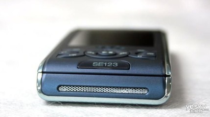 索尼爱立信w595(索尼爱立信W595c手机最早款)