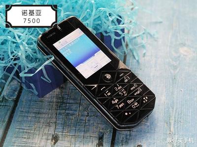 诺基亚音乐手机5230(诺基亚音乐手机5230怎么用)