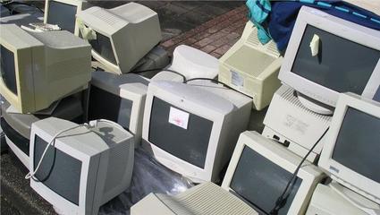 十几年的旧电脑怎么处理(旧电脑回收前怎么清除数据)