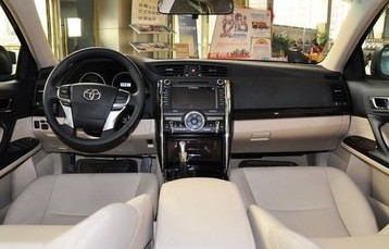 丰田锐志2014款报价(丰田锐志2014款报价及图片)