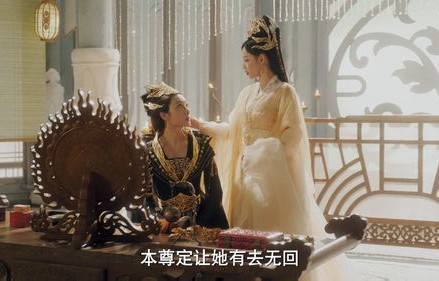 短剧王妃觉醒后的华丽篇章