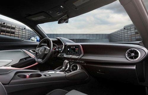 雪佛兰科迈罗2021款(雪佛兰科迈罗2021款价格)