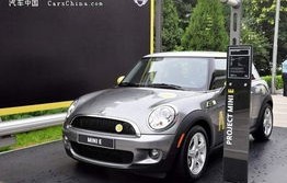 女士迷你燃油汽车3到5万(大众6万小糯米)