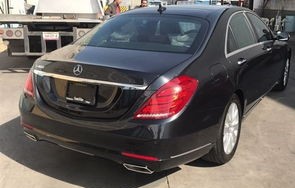 奔驰s400迈巴赫(奔驰s400迈巴赫内饰)