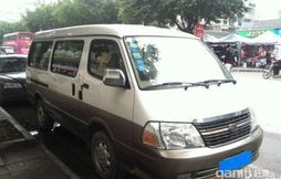 金杯海狮9座(金杯海狮9座商务车)