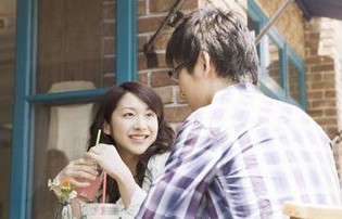 错嫁千金，替闺蜜相亲，我闪婚了亿万总裁