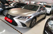 雷克萨斯二手车报价(雷克萨斯二手车报价及图片油电混)