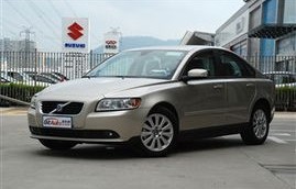 长安沃尔沃s40(长安沃尔沃S40)