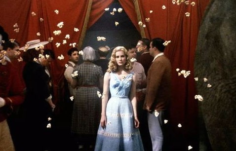 怒火重燃，伍昕宇的复仇之路——短剧女儿受辱我怒闯前妻婚礼深度解析