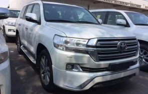 丰田酷路泽5700价格(丰田酷路泽vxr5700报价)