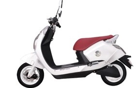 雅迪电动车(雅迪电动车售后电话)