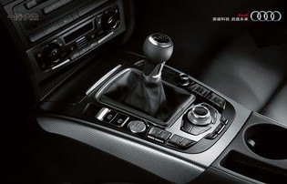 手动挡汽车的正确驾驶步骤(手动挡汽车正确驾驶方式)