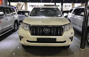 普拉多汽车报价及图片大全(普拉多suv报价及图片)