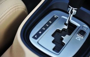 为什么不建议新手开自动挡(为什么不建议新手开自动挡双离合)