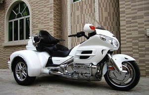 本田摩托车价格表大全(本田摩托车价格表大全新款图片)