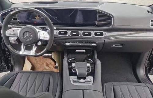 奔驰梅赛德斯多少钱一辆(奔驰梅赛德斯多少钱一辆2016年新车)