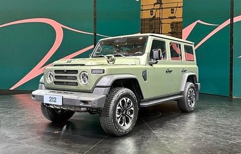 2022北汽212自动挡版亮相(北汽新款212)