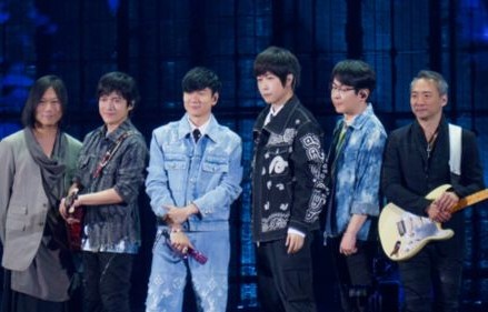 阿信演唱会破音事件，唱功再遭质疑