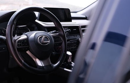 雷克萨斯rx300(雷克萨斯rx300配置参数)