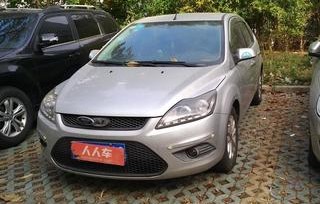 16年福特福克斯二手多少钱(16年福特福克斯两厢二手多少钱)