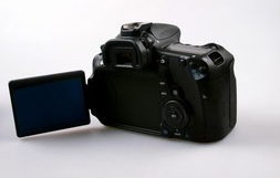 佳能60d上市时间（佳能60d出厂价）