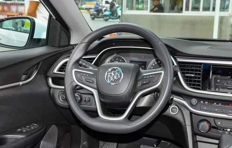 十万块钱左右买什么车好(10万块钱买什么车性价比高)